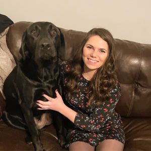 Meet your Posher, Ashley